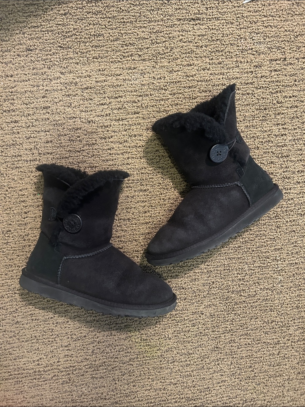 Black Button Uggs